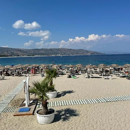 Attico Al Mare-luxury Penthouse Apartamento Montepaone Lido