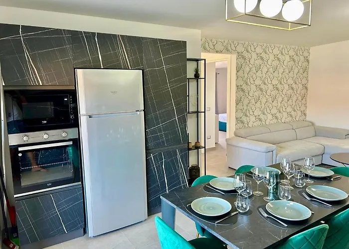 Attico Al Mare-luxury Penthouse Apartamento *