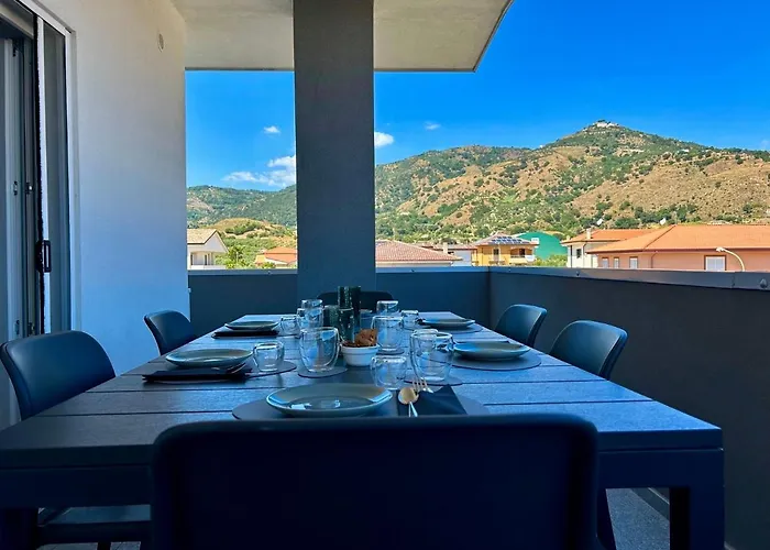 Attico Al Mare-luxury Penthouse Apartamento Montepaone Lido